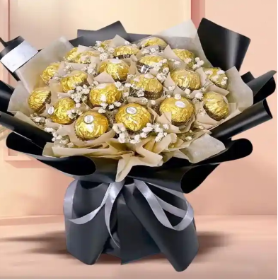  24 Ferrero Rocher bouquet