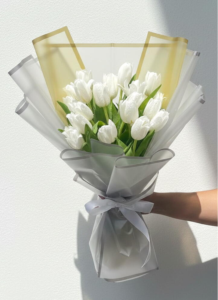 20 White Tulips Bouquet